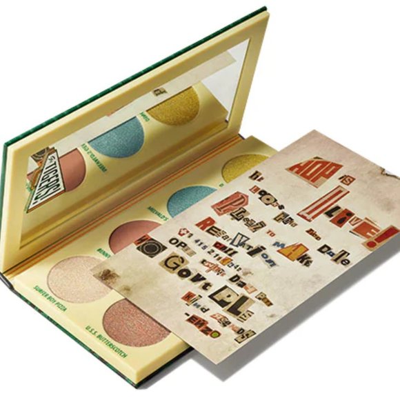 1/2 PRICE ✅ MAC X STRANGER THINGS Hawkins Class of 1986 Eye Palette + Brush  NEW - Picture 11 of 17